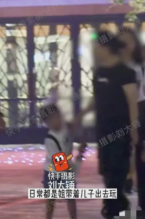 最近狗仔爆料视频播放,明星私生活大揭秘! 第3张 最近狗仔爆料视频播放,明星私生活大揭秘! 第3张